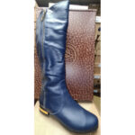 Сині шкіряні зимові жіночі чоботи з хутром